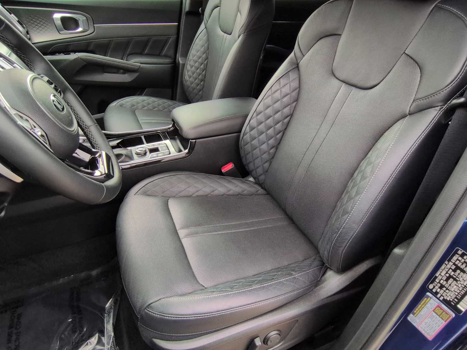 Thumbnail: 2021 Kia Sorento - 17