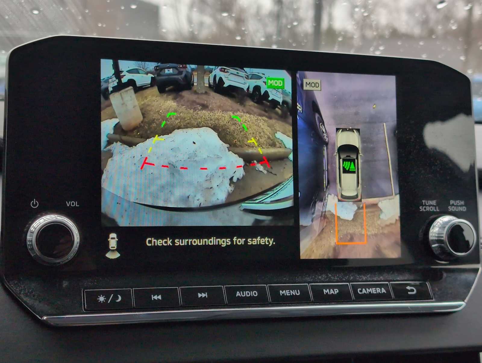 Thumbnail: 2024 Mitsubishi Outlander - 29