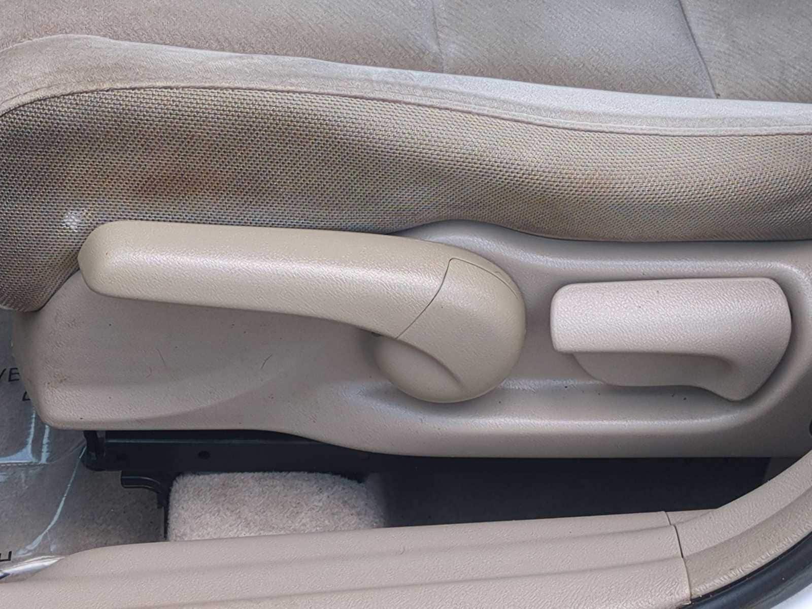Thumbnail: 2011 Honda Civic - 17