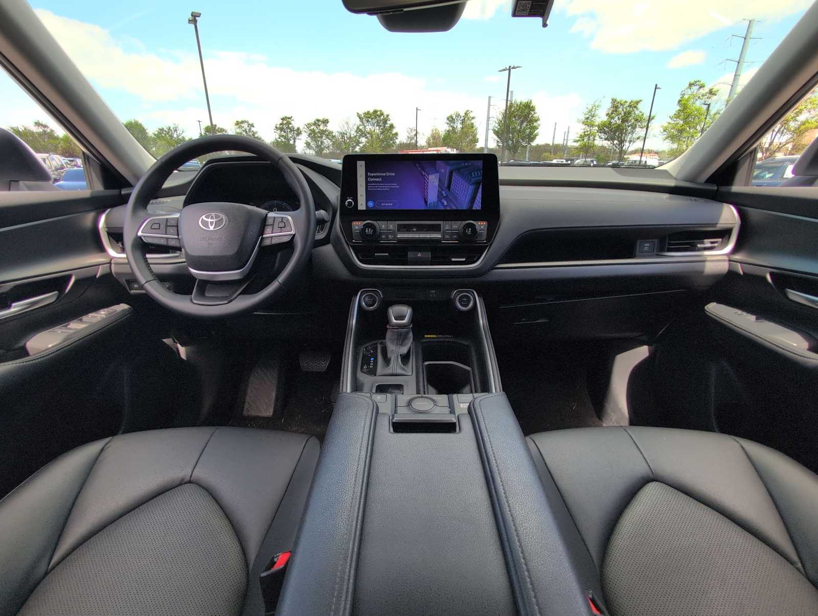 Thumbnail: 2025 Toyota Grand Highlander - 15