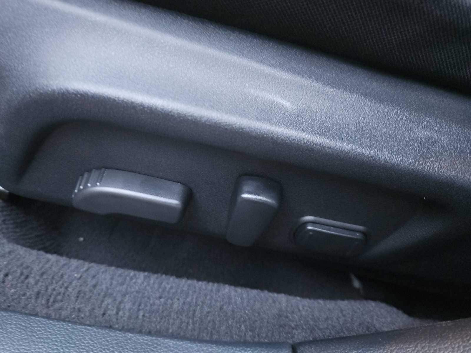 Thumbnail: 2019 Subaru Outback - 18