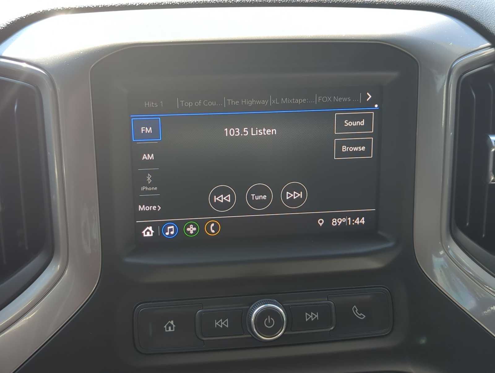 Thumbnail: 2022 Chevrolet Silverado 1500 - 30