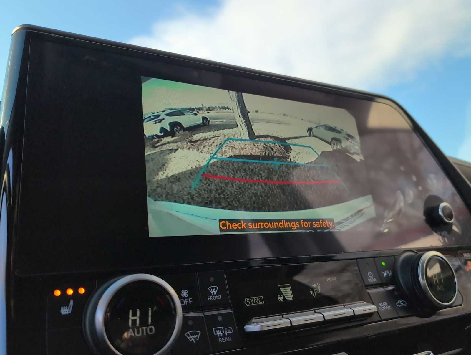 Thumbnail: 2023 Toyota Highlander - 29