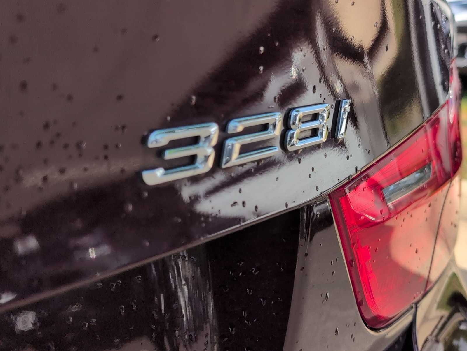 Thumbnail: 2010 BMW 3 Series - 13