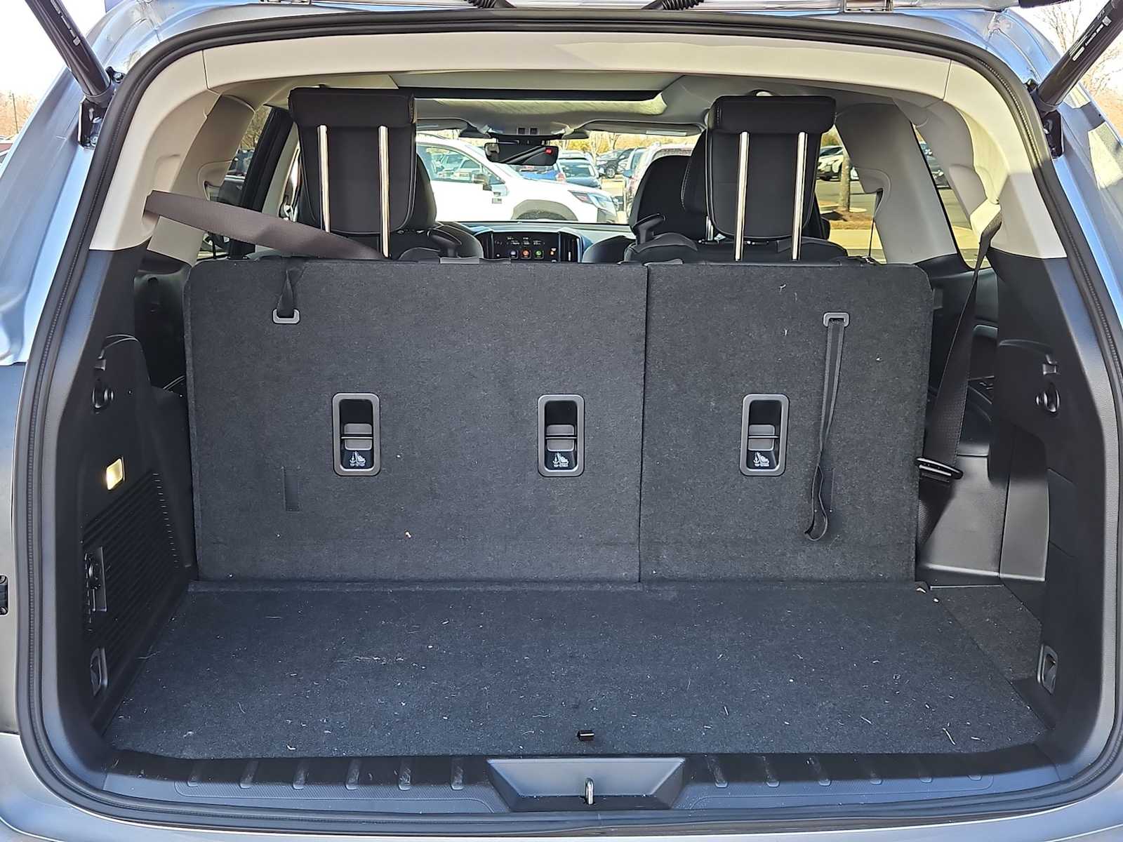 Thumbnail: 2025 Subaru Ascent - 32