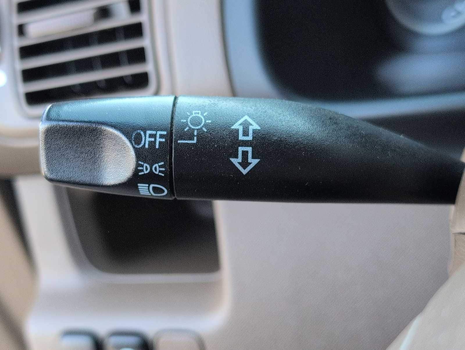 Thumbnail: 2004 Honda CR-V - 26