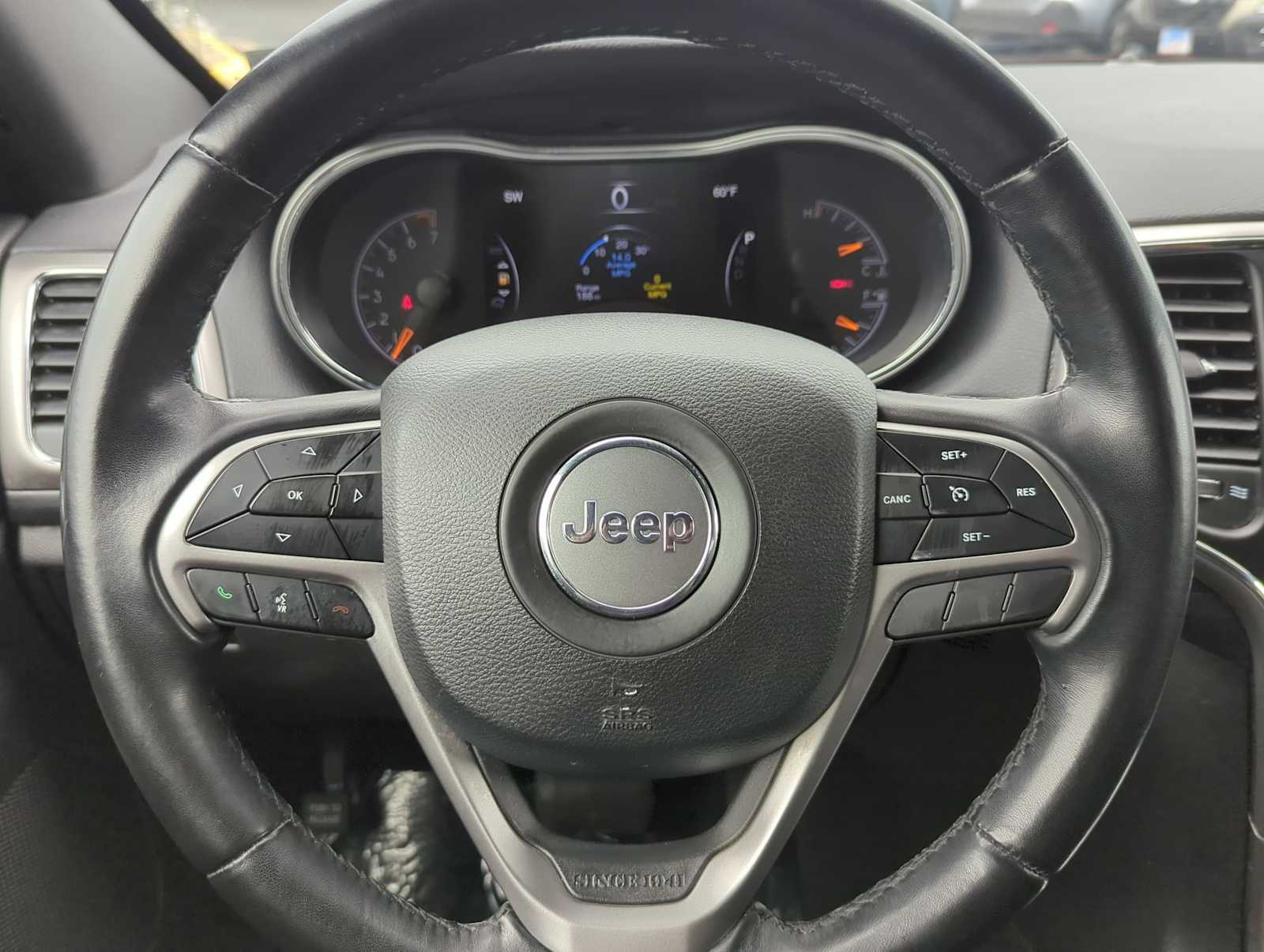 Thumbnail: 2021 Jeep Grand Cherokee - 22