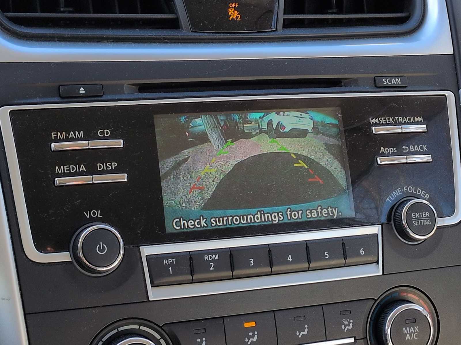 Thumbnail: 2016 Nissan Altima - 29