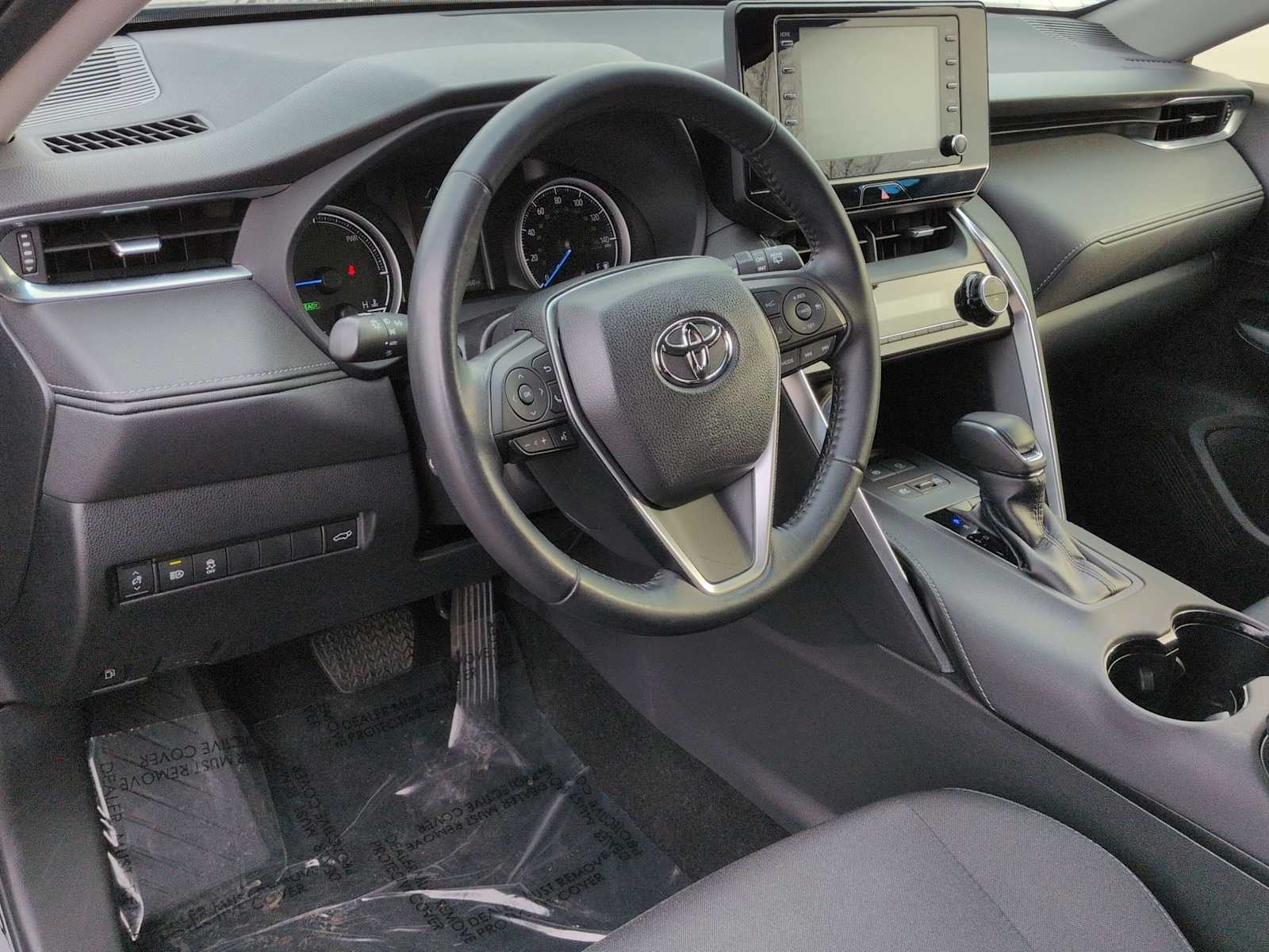 Thumbnail: 2022 Toyota Venza - 15