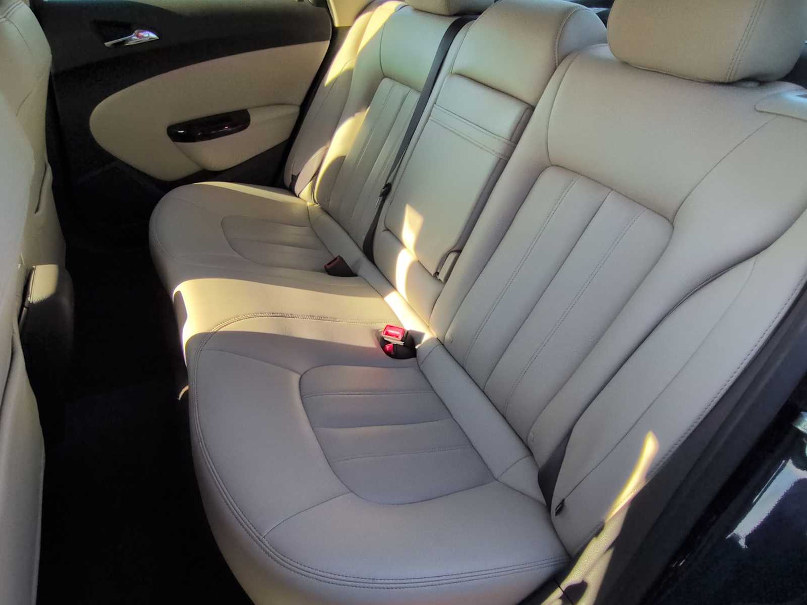 Thumbnail: 2016 Buick Verano - 21