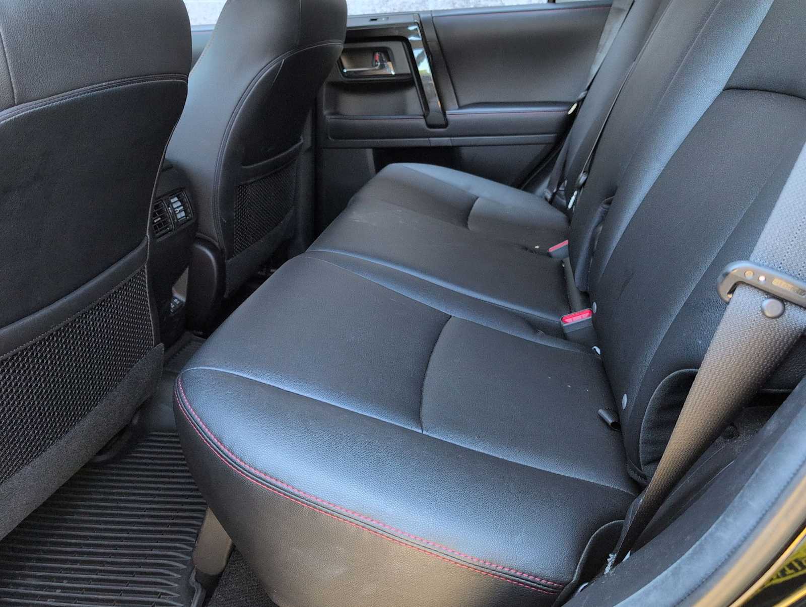 Thumbnail: 2022 Toyota 4Runner - 19