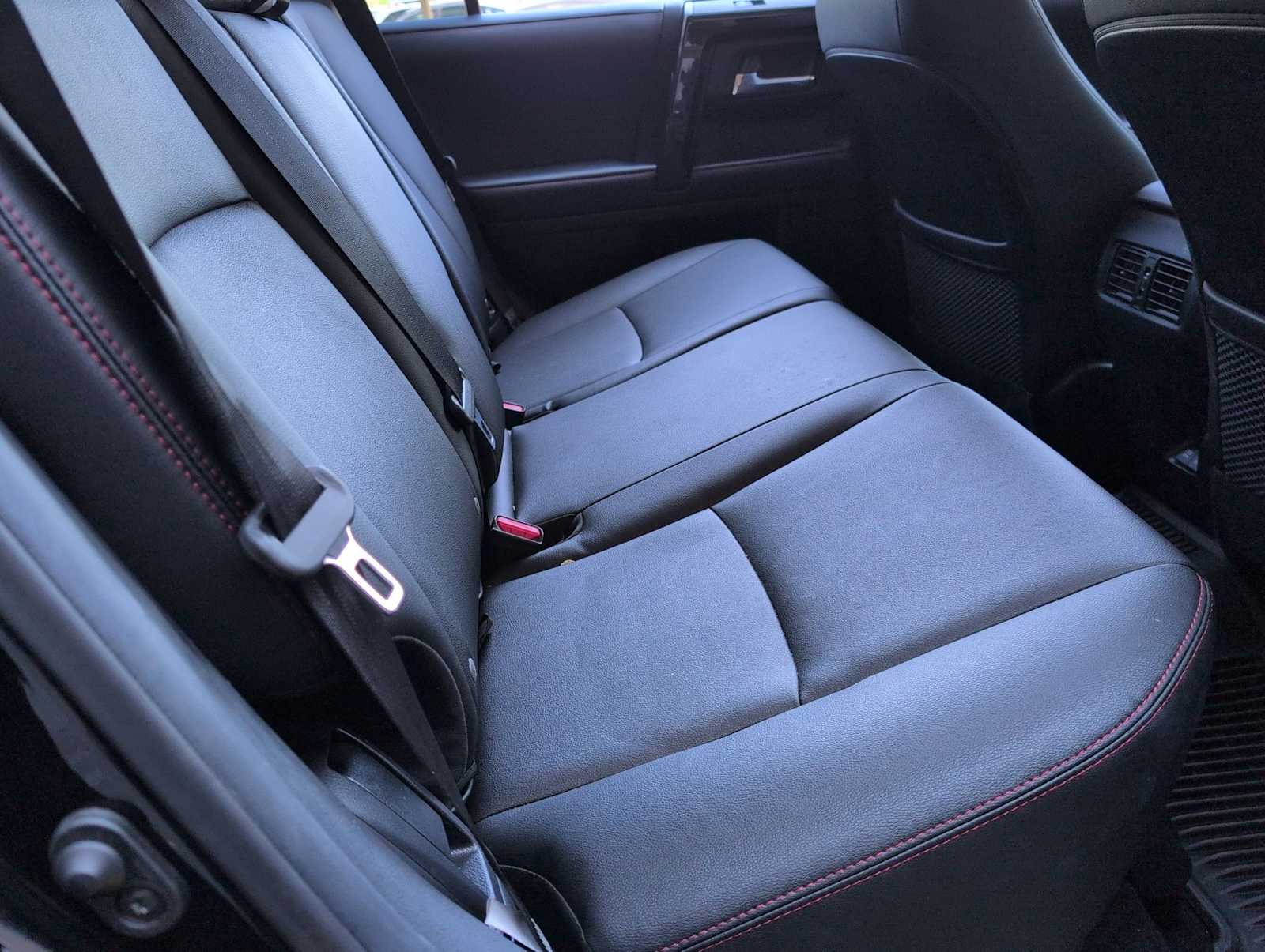 Thumbnail: 2022 Toyota 4Runner - 20