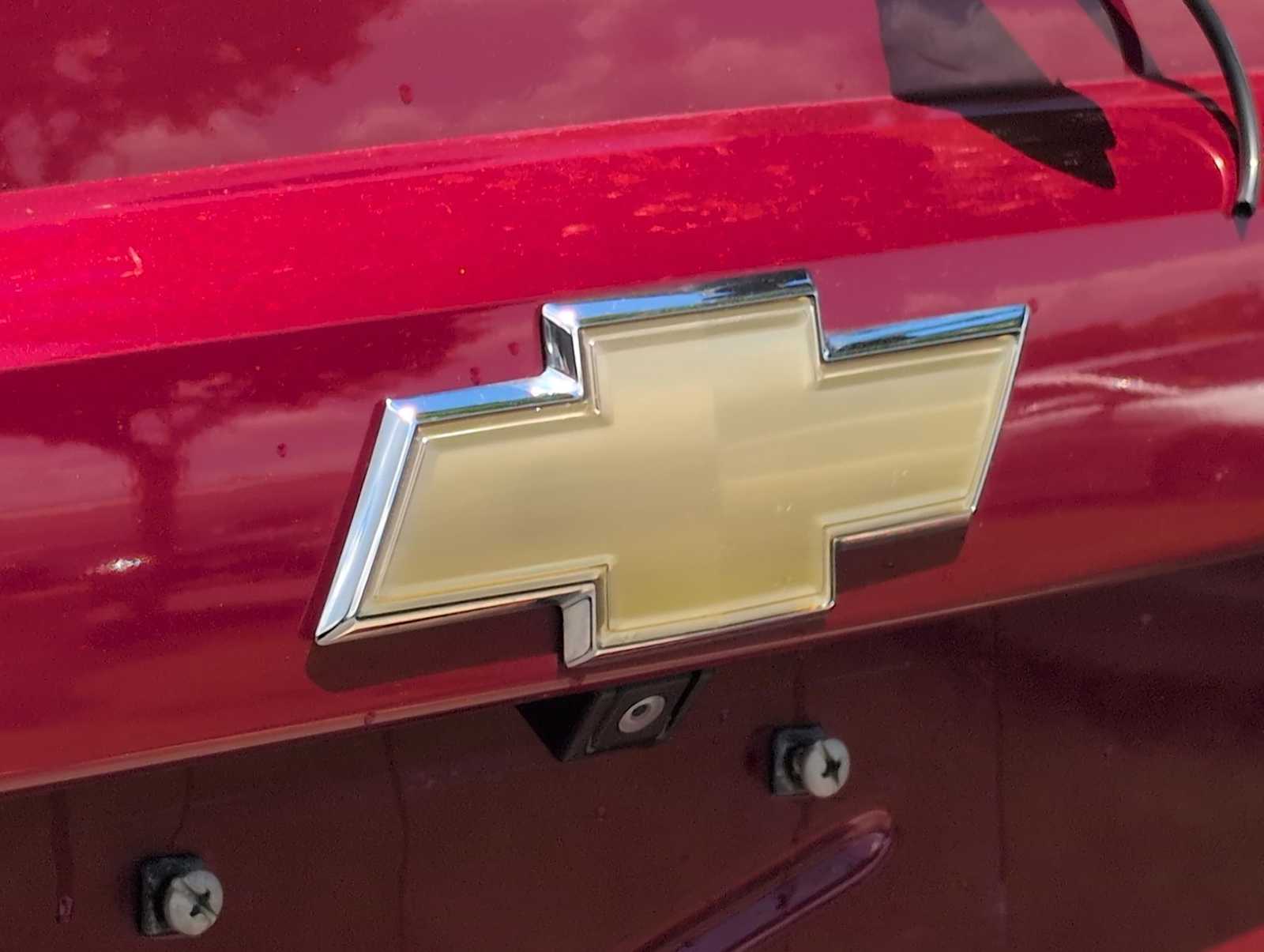 Thumbnail: 2011 Chevrolet Suburban - 12