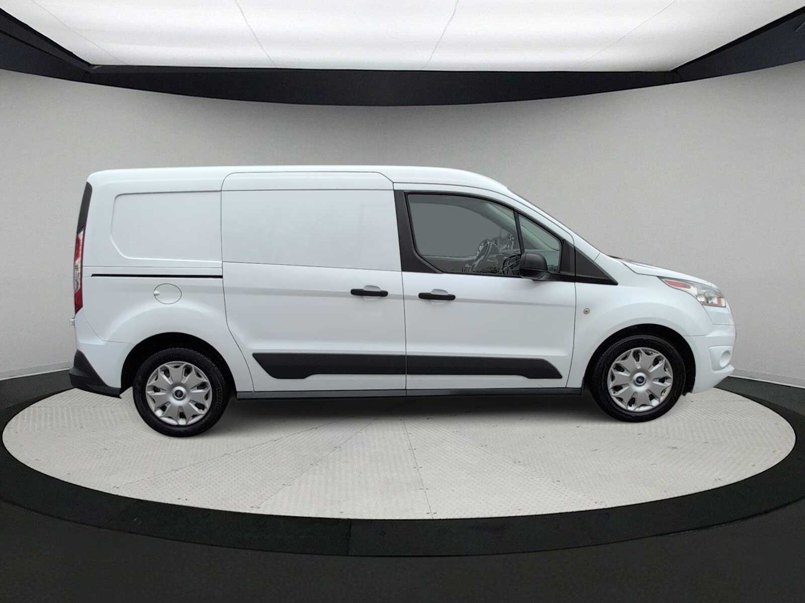 Thumbnail: 2018 Ford Transit Series - 9
