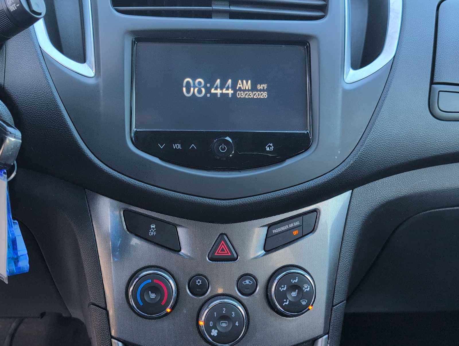 Thumbnail: 2015 Chevrolet Trax - 28