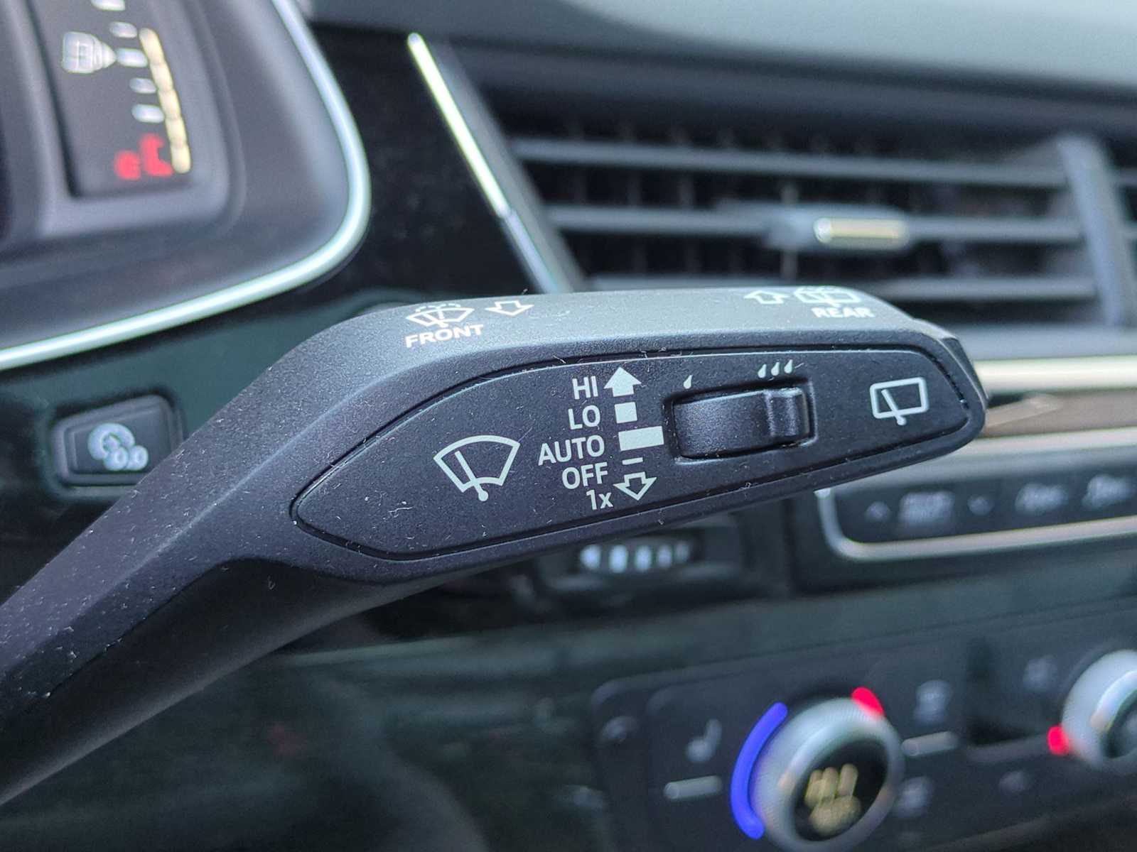 Thumbnail: 2018 Audi Q7 - 26