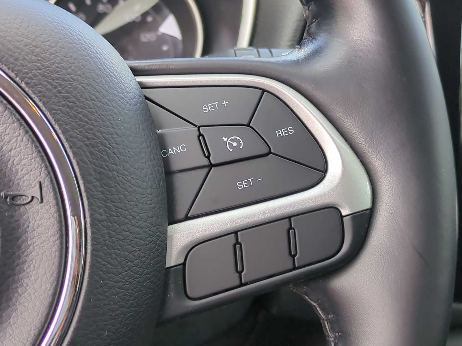 2021 Jeep Compass Altitude 19
