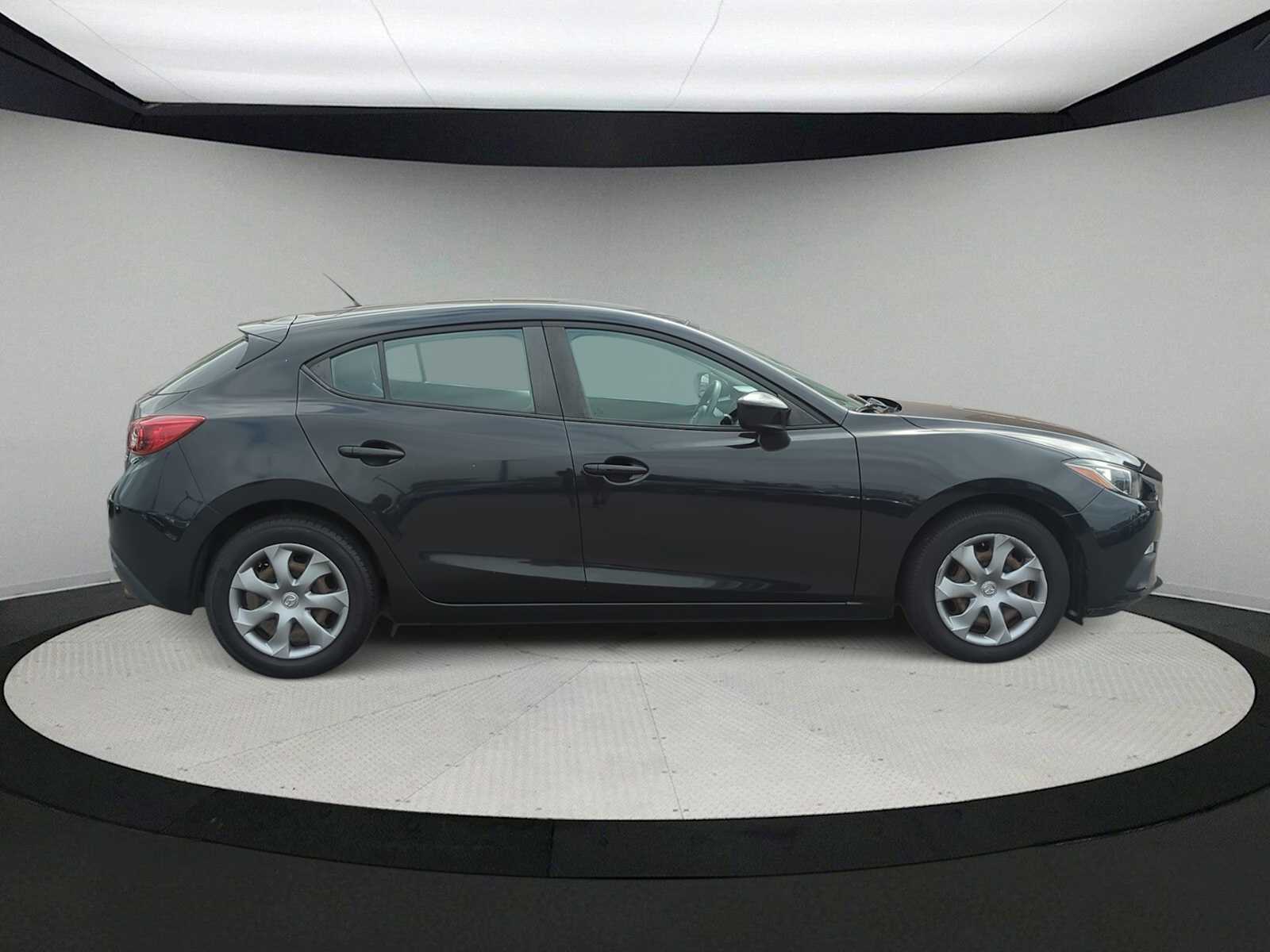 Thumbnail: 2015 Mazda Mazda3 - 9