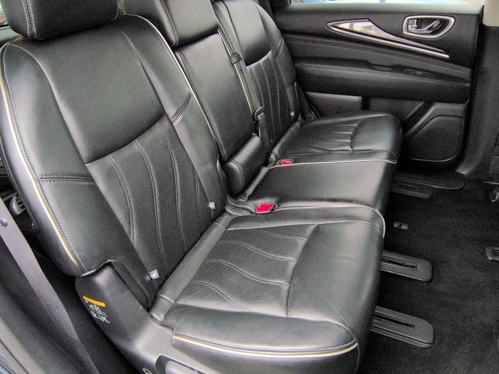 Thumbnail: 2017 INFINITI QX60 - 22