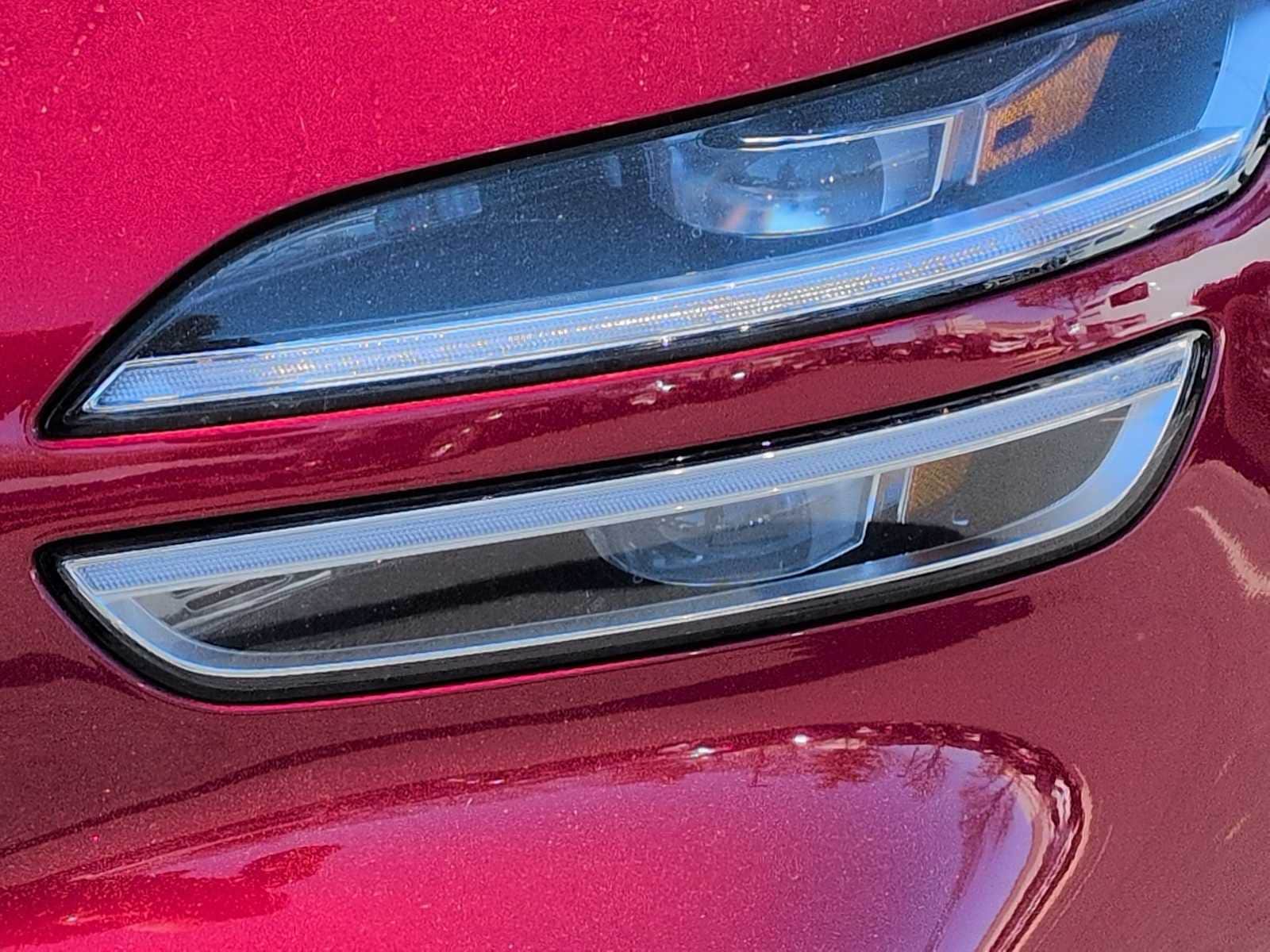 Thumbnail: 2023 Genesis G70 - 11