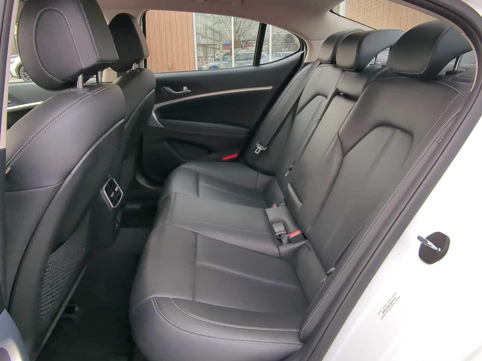 Thumbnail: 2024 Genesis G70 - 20