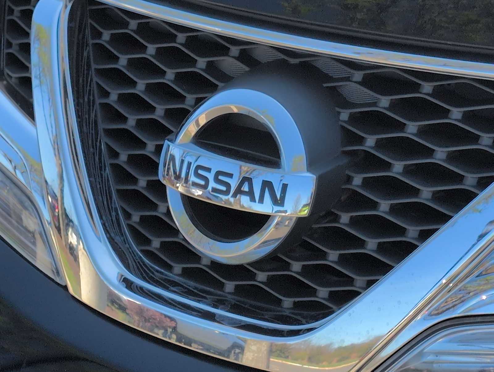 Thumbnail: 2012 Nissan Murano - 12