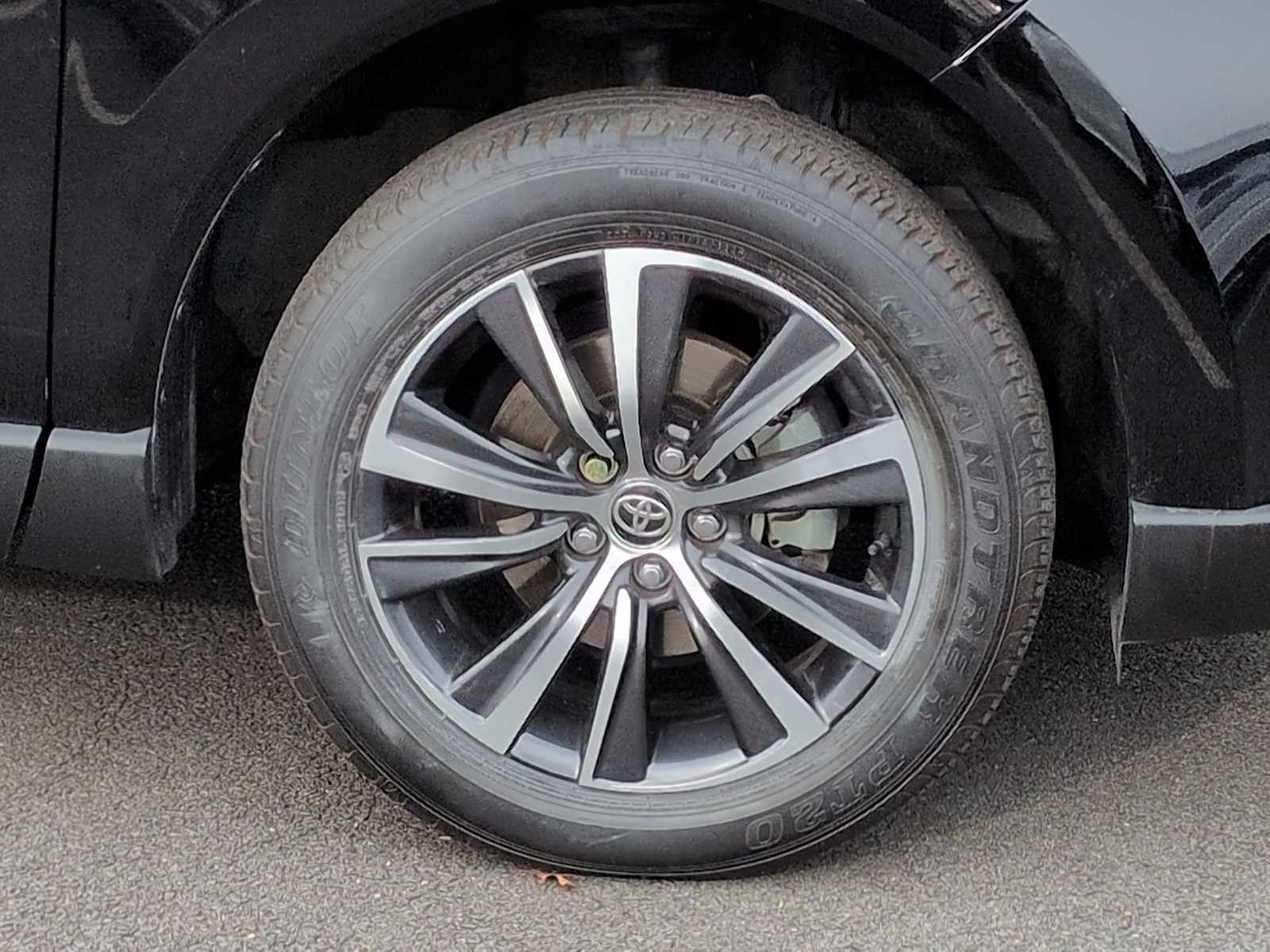 Thumbnail: 2022 Toyota Venza - 13