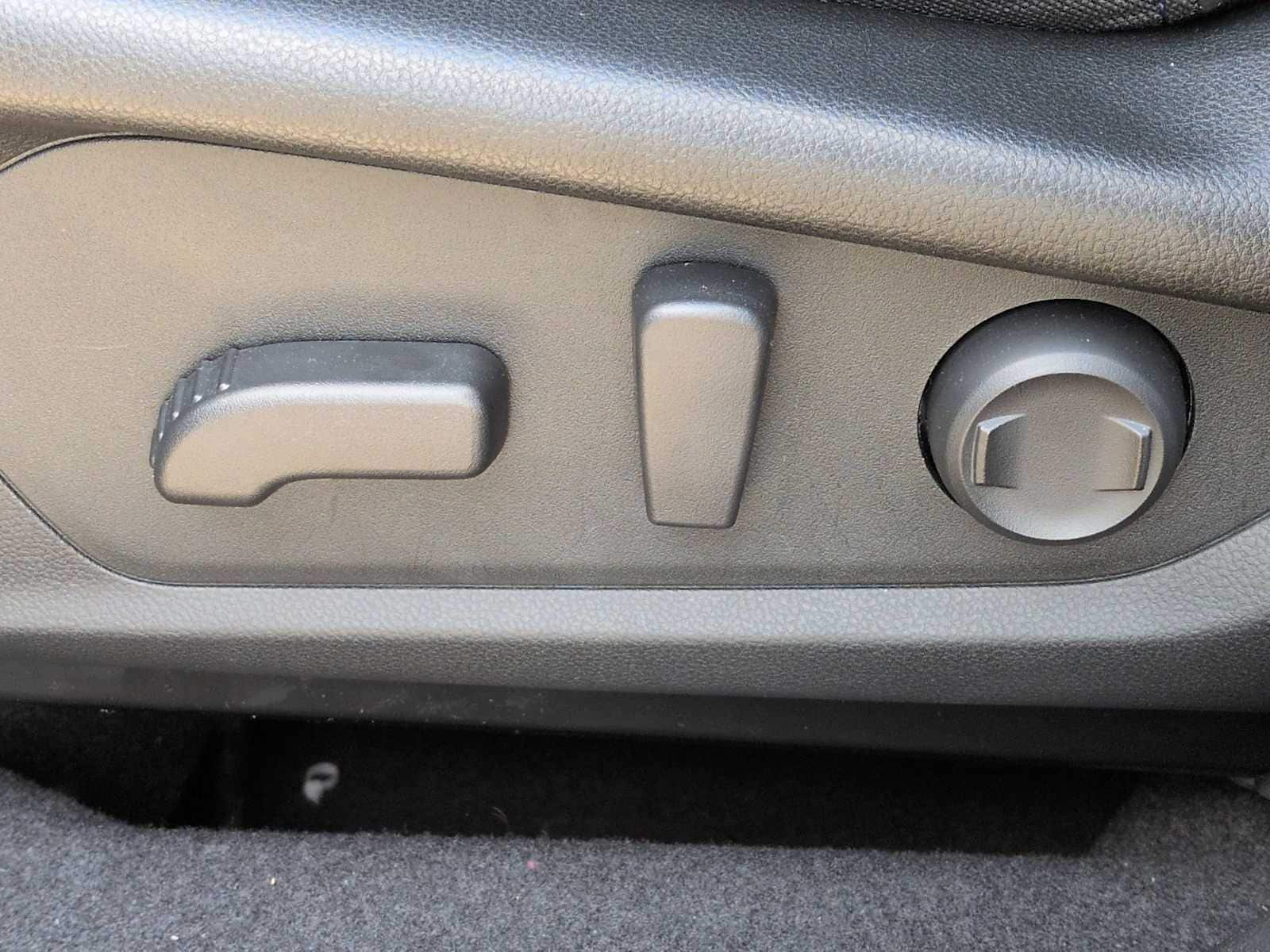 Thumbnail: 2025 Subaru Forester - 18