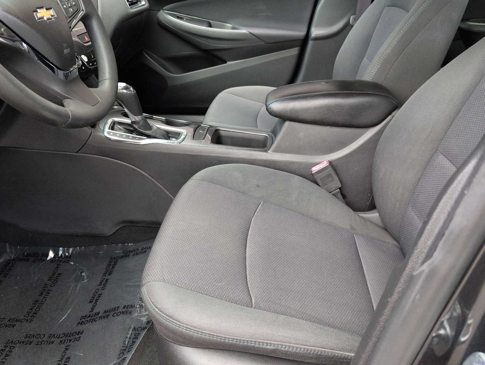 Thumbnail: 2017 Chevrolet Cruze - 16