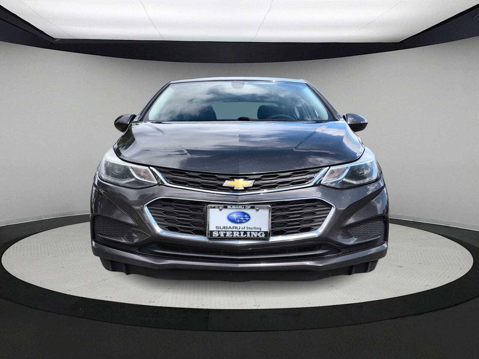 Thumbnail: 2017 Chevrolet Cruze - 3