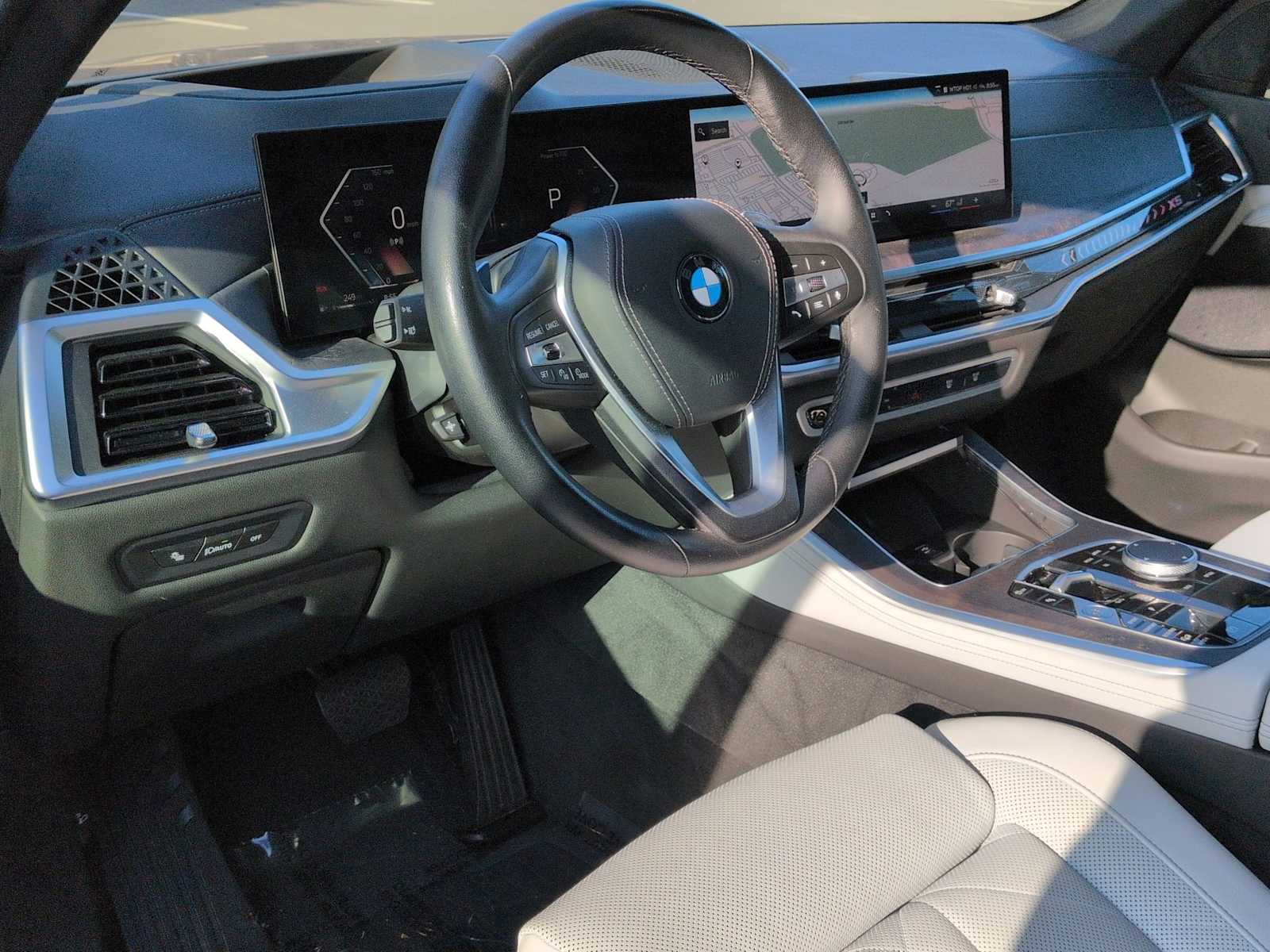 Thumbnail: 2024 BMW X5 - 15