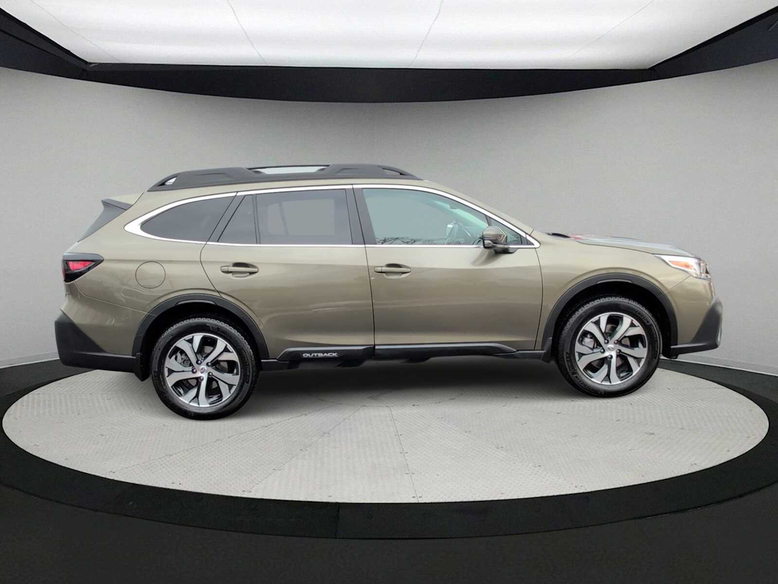 Thumbnail: 2022 Subaru Outback - 9