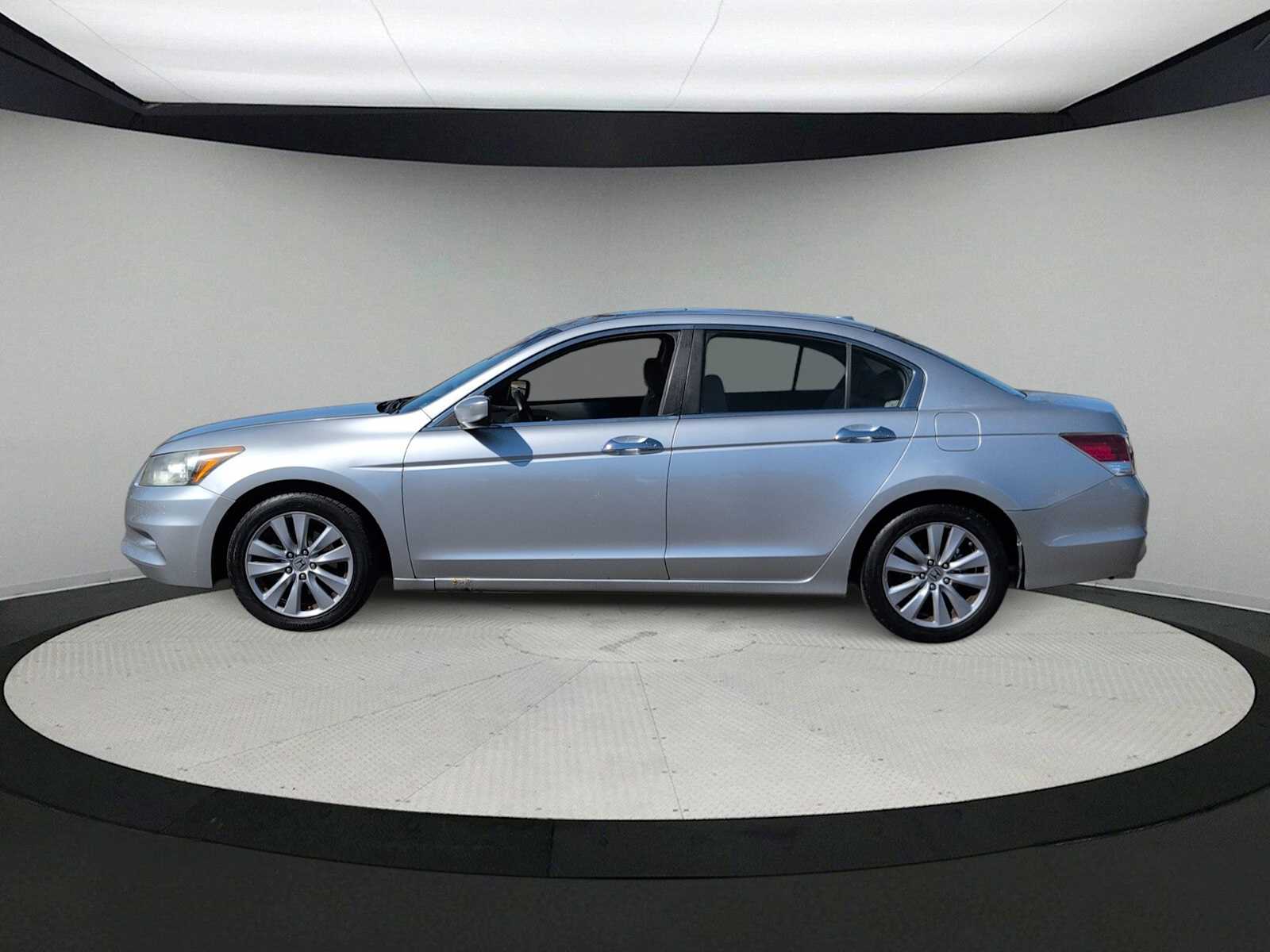 Thumbnail: 2011 Honda Accord - 5