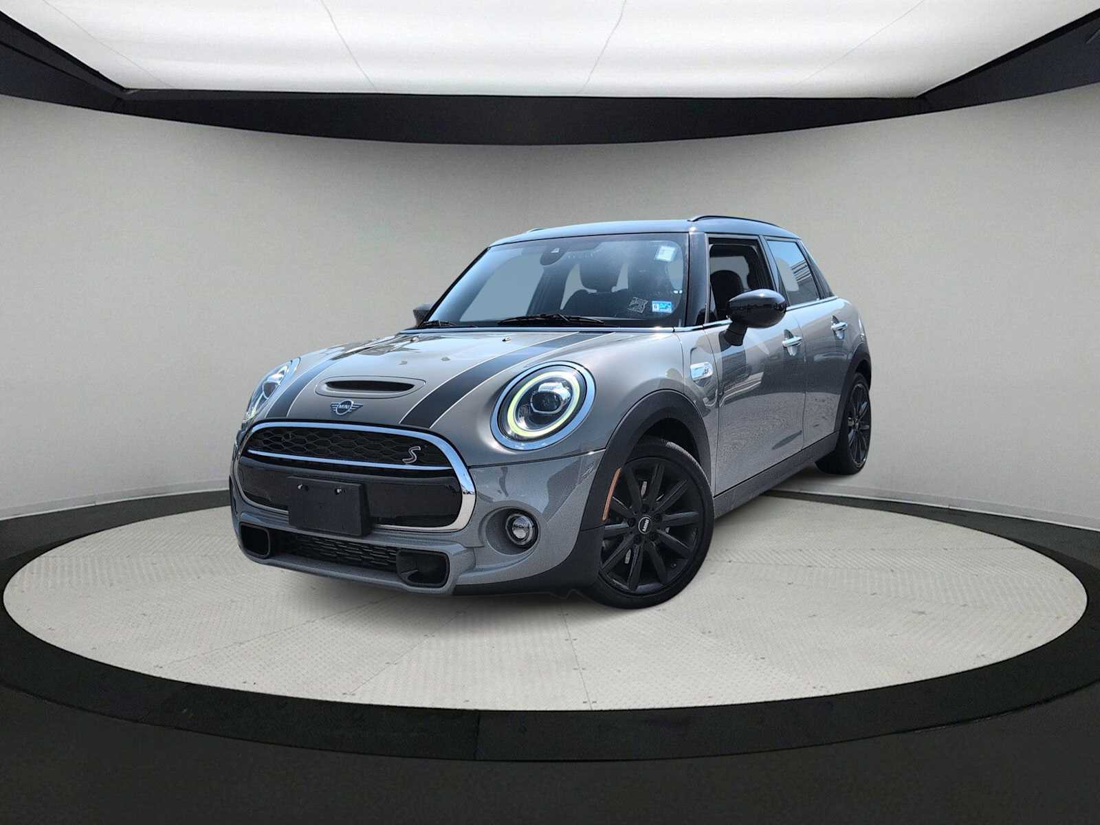 Thumbnail: 2020 MINI Cooper Hardtop - 1