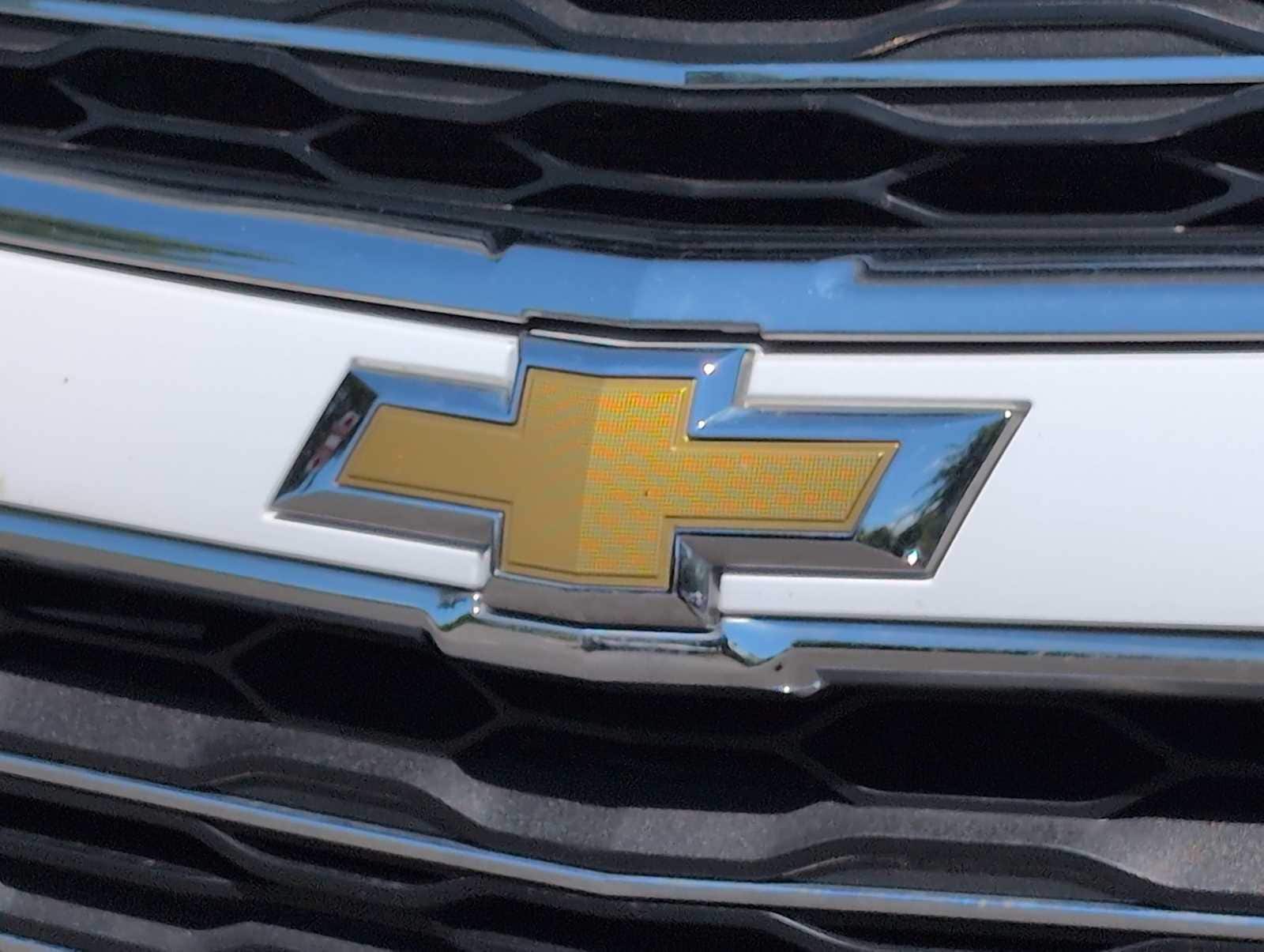Thumbnail: 2016 Chevrolet Malibu - 12