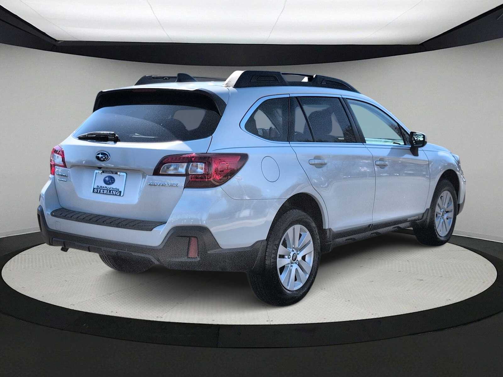 Thumbnail: 2018 Subaru Outback - 8