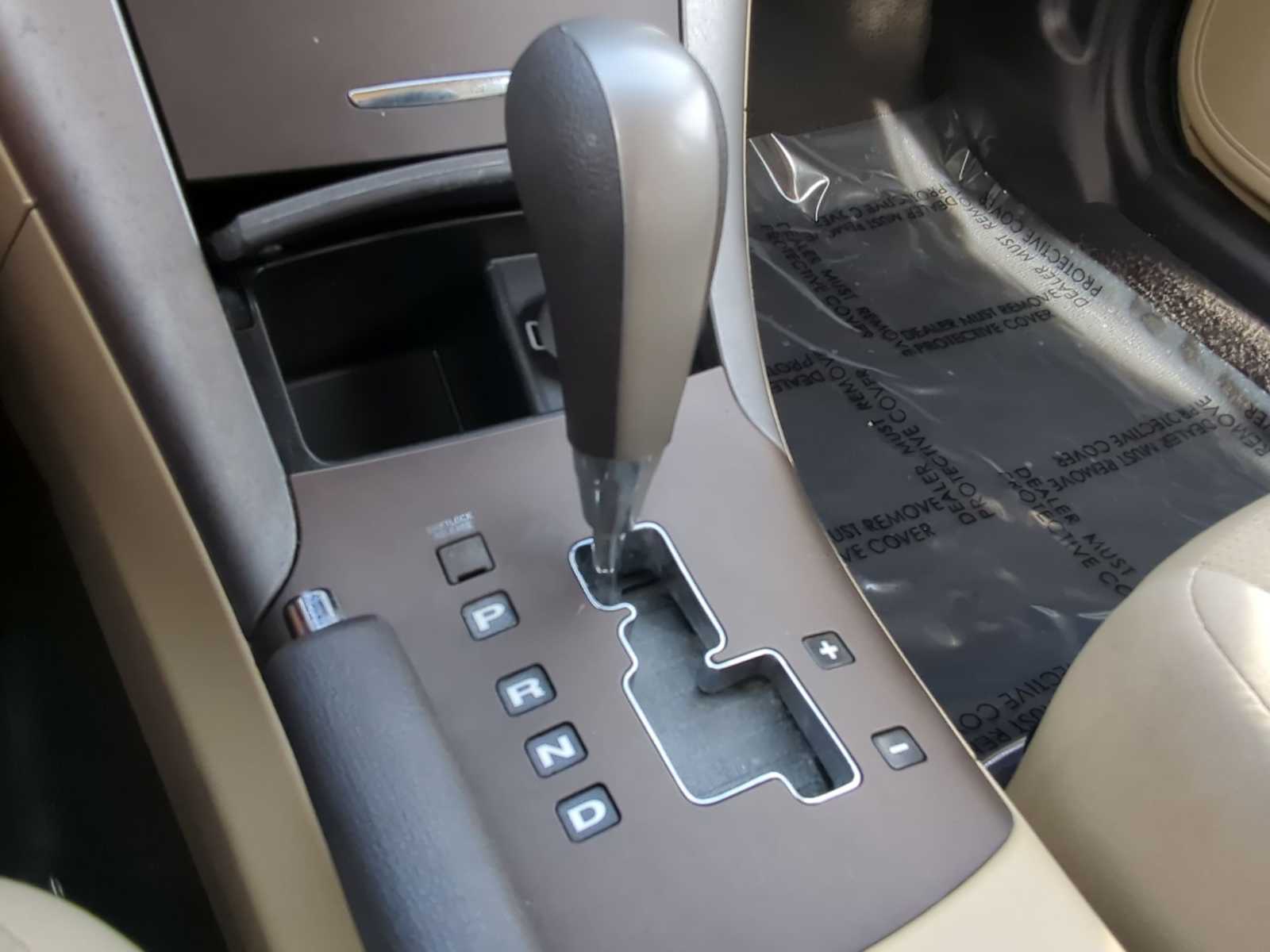 Thumbnail: 2010 Hyundai Sonata - 30