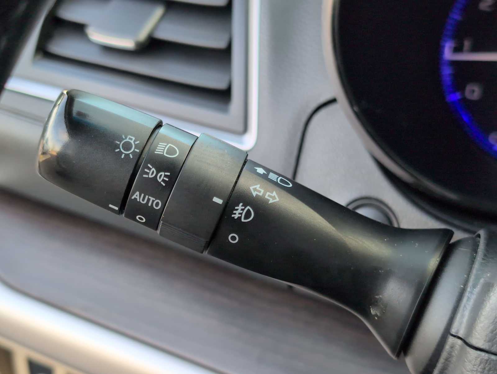 Thumbnail: 2016 Subaru Legacy - 27