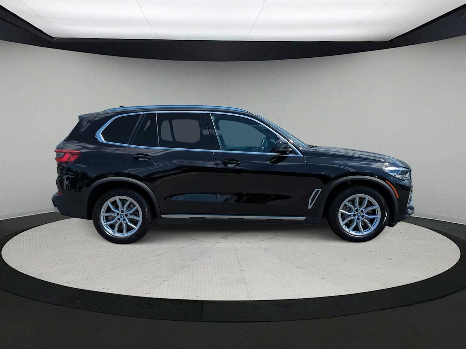 Thumbnail: 2019 BMW X5 - 9