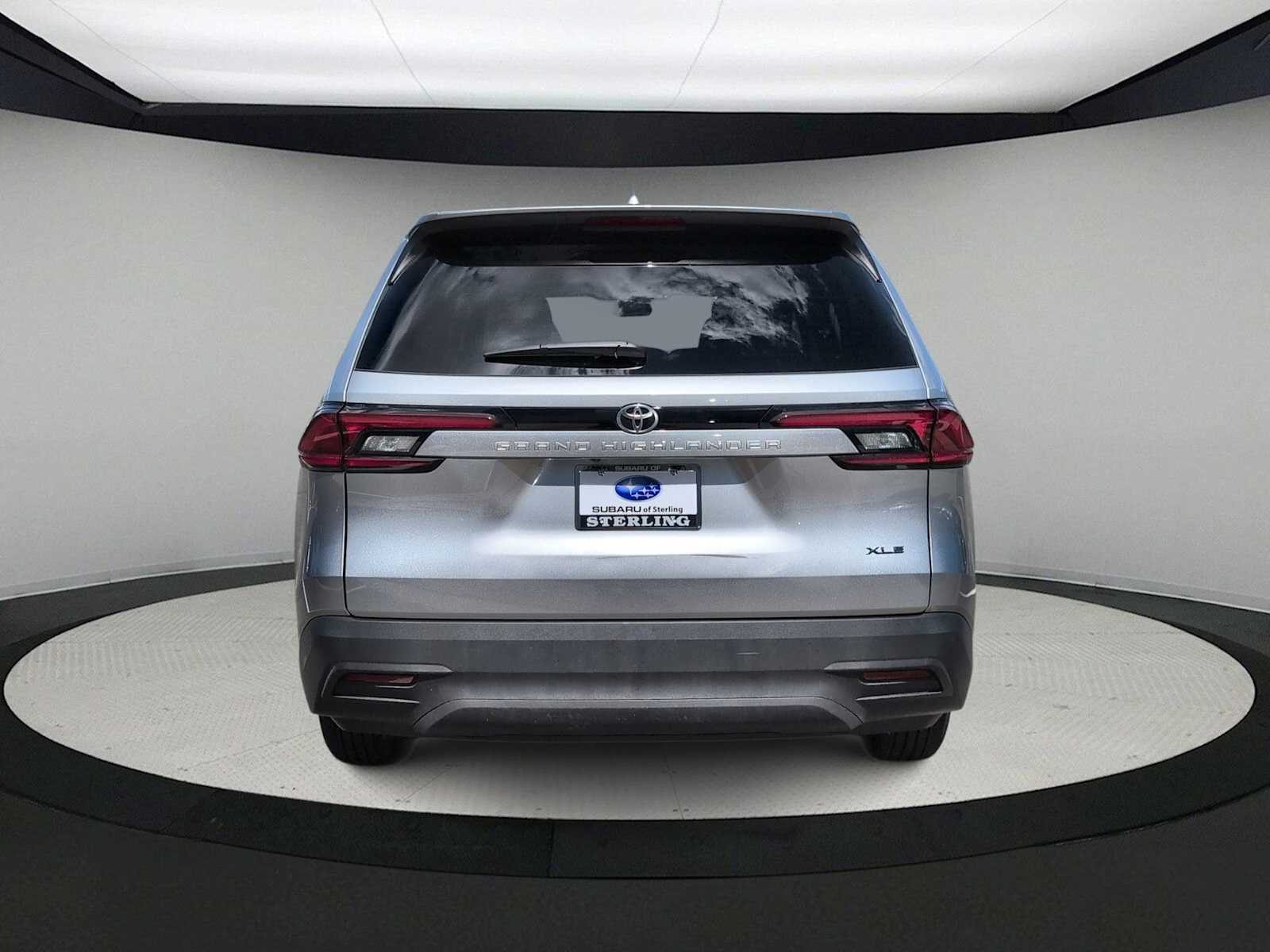 Thumbnail: 2025 Toyota Grand Highlander - 7