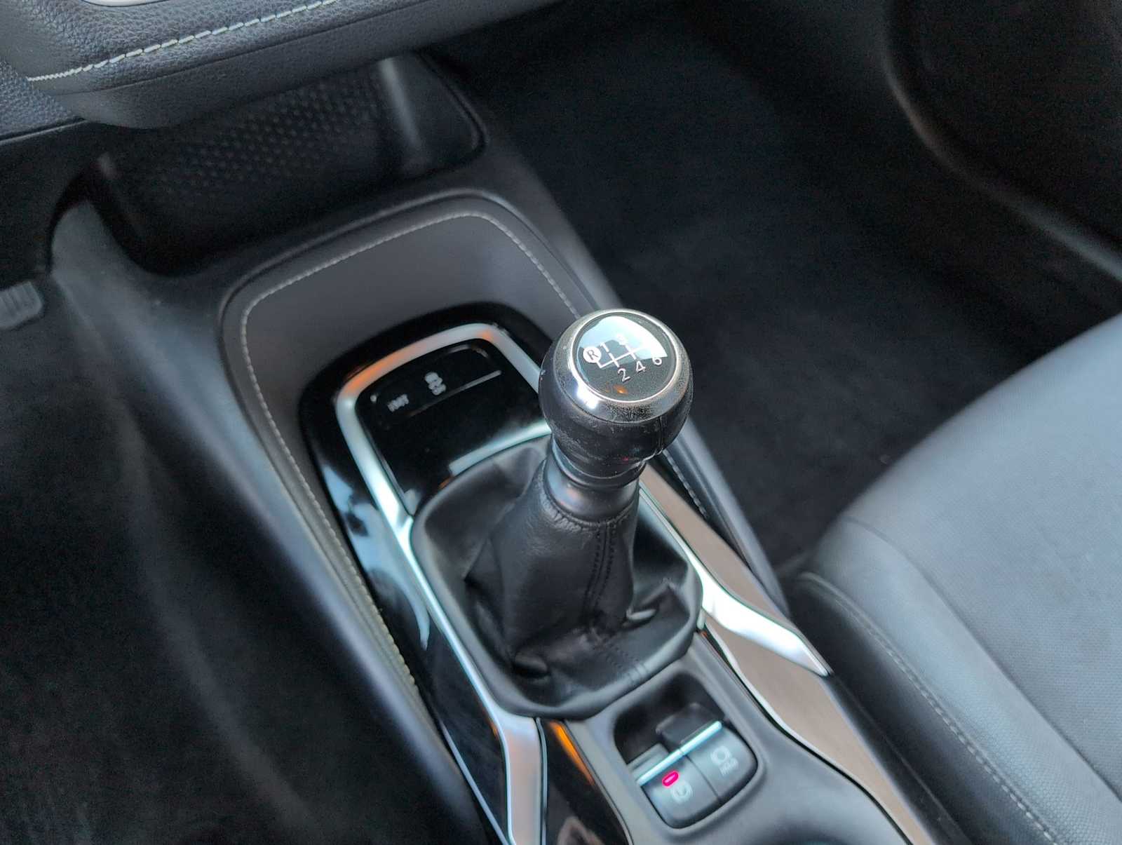 Thumbnail: 2020 Toyota Corolla - 28