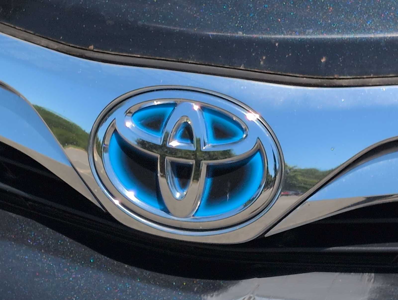 Thumbnail: 2012 Toyota Camry - 12