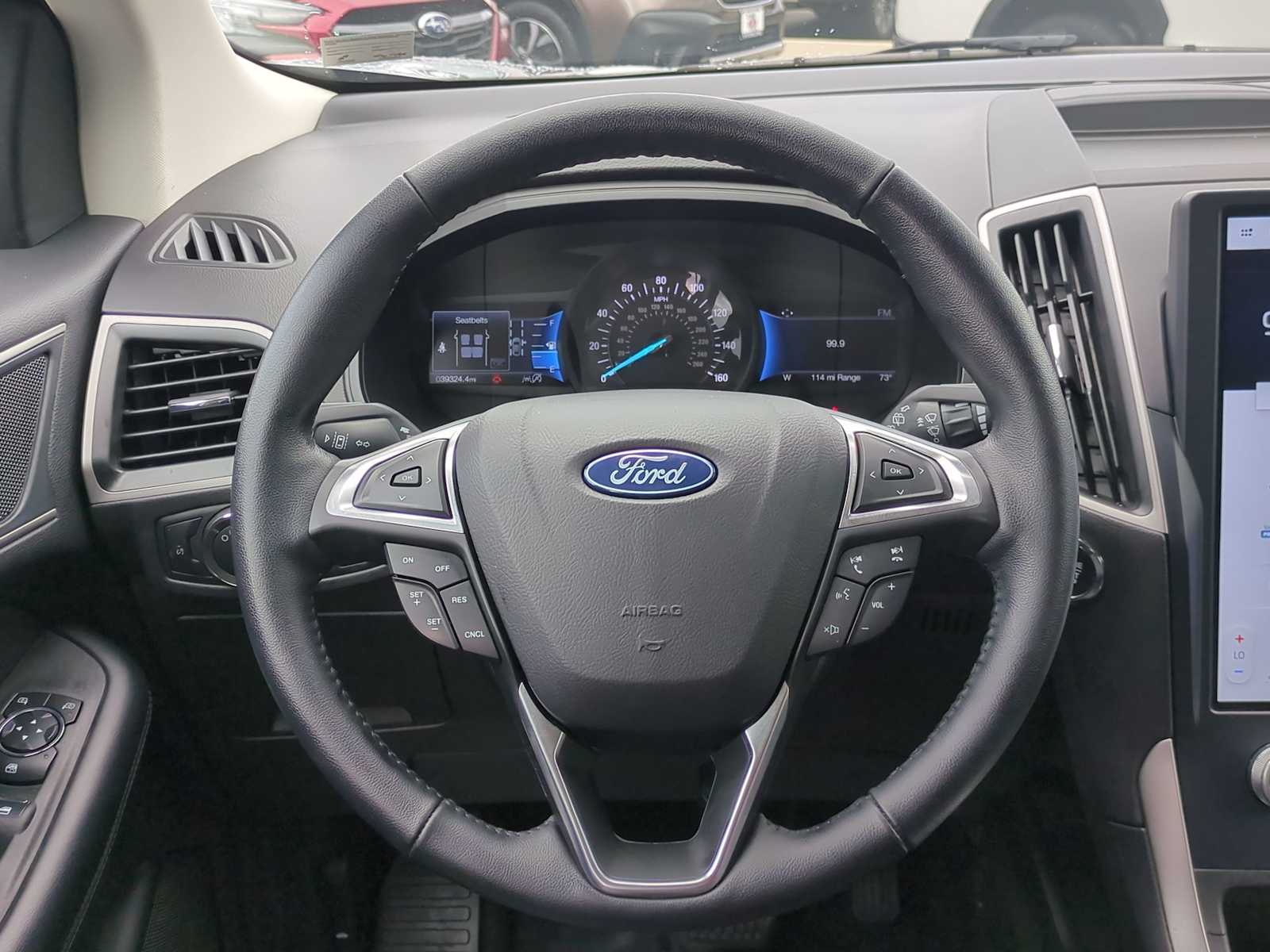 Thumbnail: 2023 Ford Edge - 22