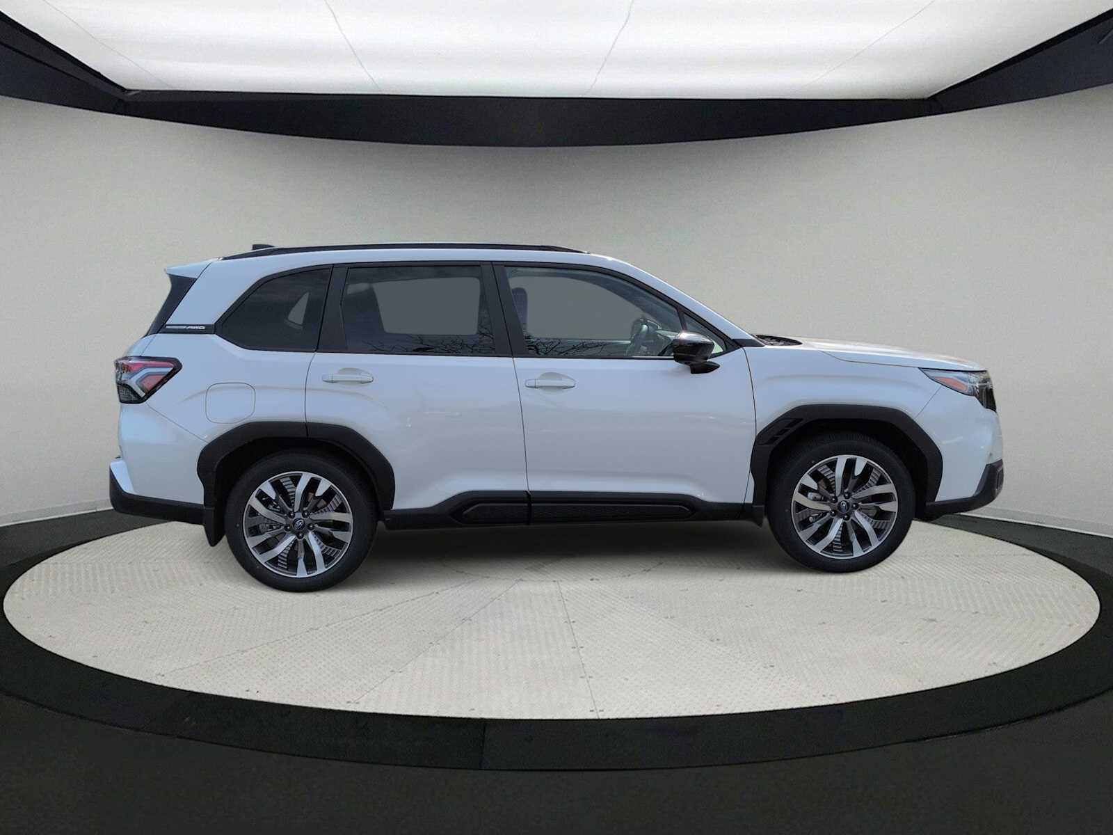 Thumbnail: 2025 Subaru Forester - 9