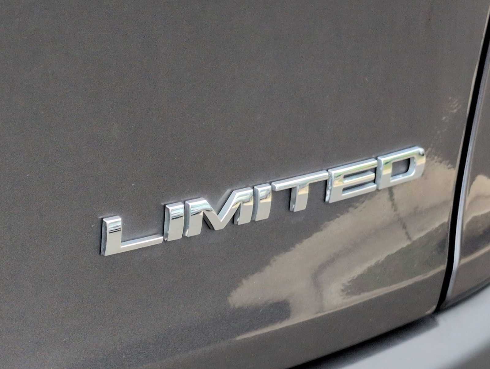 Thumbnail: 2015 Jeep Cherokee - 13
