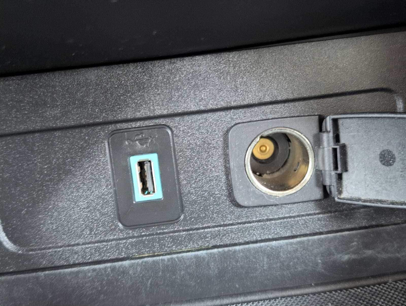 Thumbnail: 2018 Ford Escape - 31