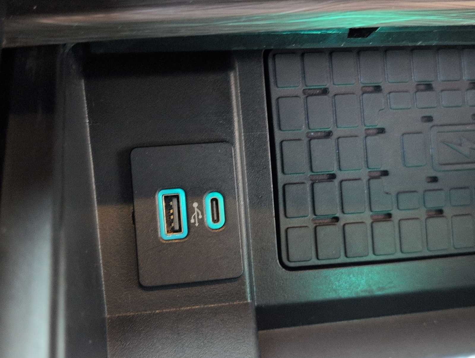 Thumbnail: 2023 Ford Expedition MAX - 32