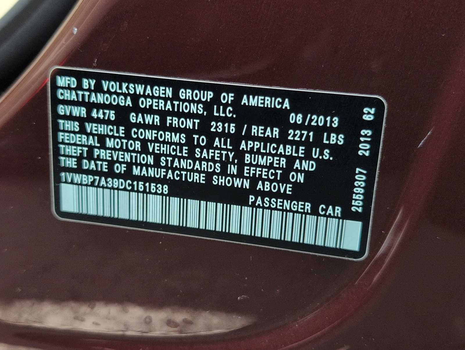 Thumbnail: 2013 Volkswagen Passat - 33