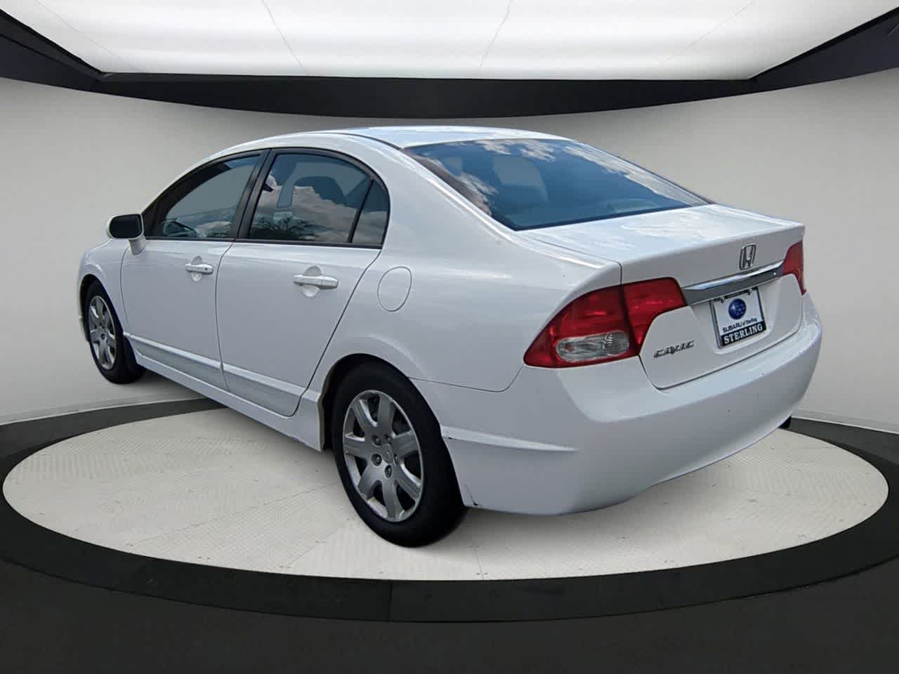 Thumbnail: 2011 Honda Civic - 6