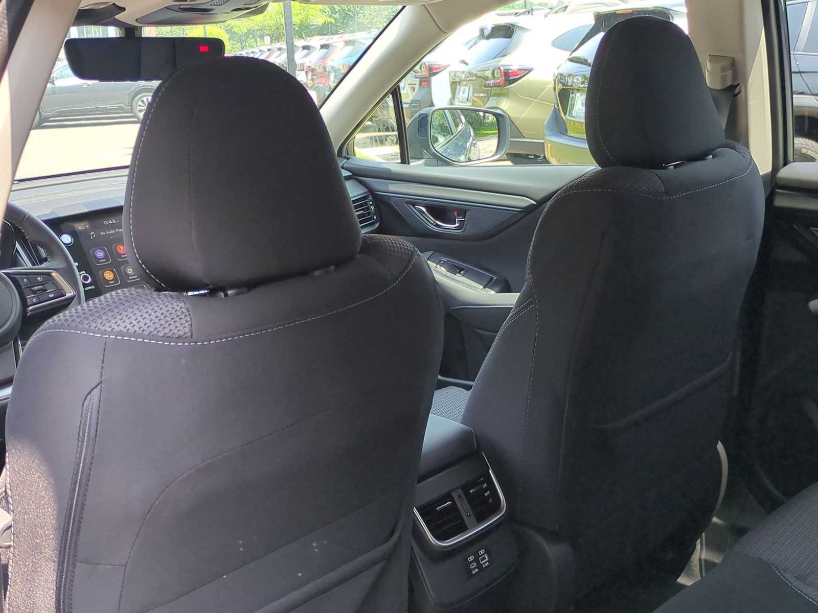 2025 Subaru Outback Premium 11